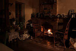 �������